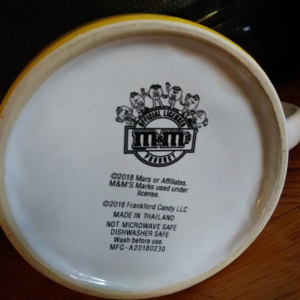 M & M’s M&M Coffee Mug Large Yellow & White